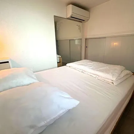 Apartment Mezzanine Climatise Pour 5 Avec Parking, A 800m De La - Fr-1-607-238 Agde