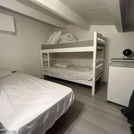 아파트 Mezzanine Climatise Pour 5 Avec Parking, A 800m De La - Fr-1-607-238 아그