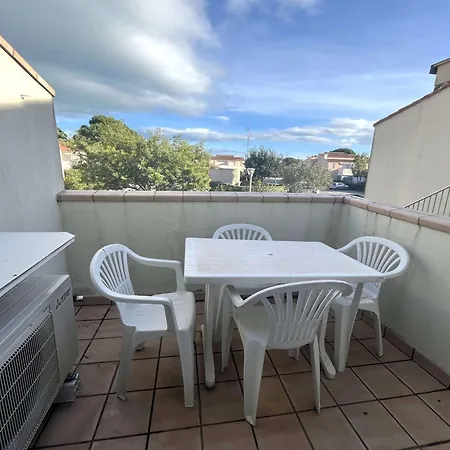 Mezzanine Climatise Pour 5 Avec Parking, A 800m De La